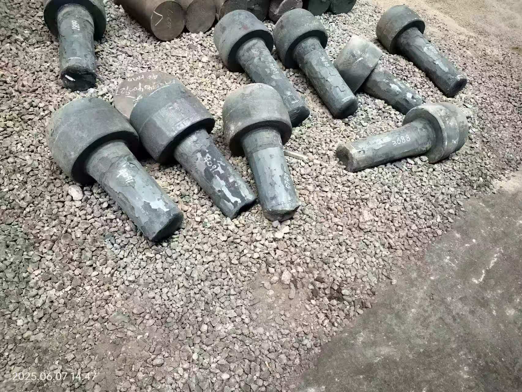 Ako zlepšiť výkon leteckých výkovkov riadením teploty a tlaku Ako zlepšiť výkon leteckých výkovkov riadením teploty a tlaku